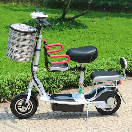 Xe đạp điện mini E-SCooter Mini thu hút khách hàng nhờ vào kiểu dáng và sự tiện lợi của xe