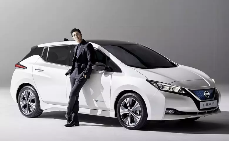 Nissan Leaf - Xe ô tô điện của Nhật Bản