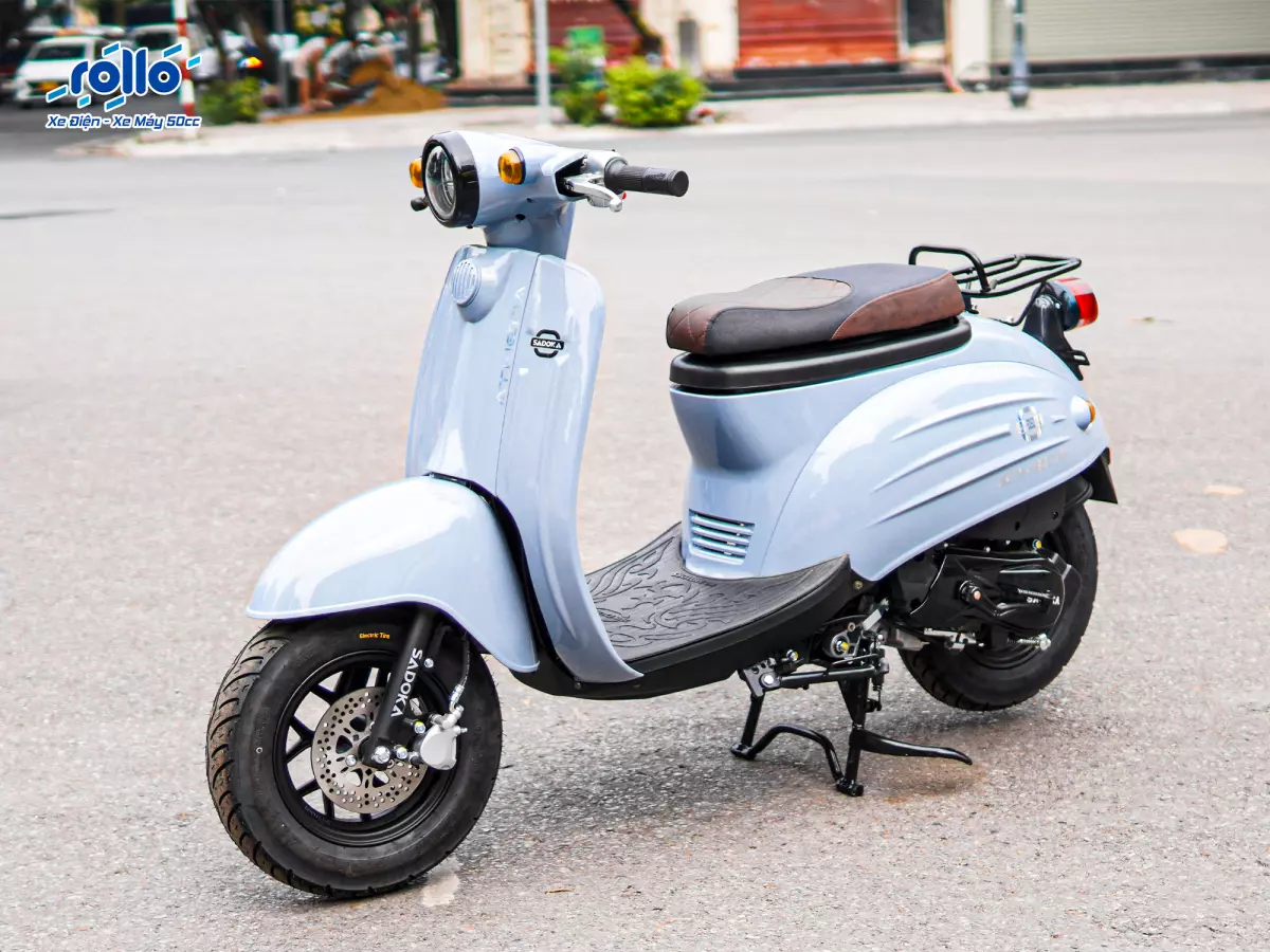 xe-ga-50cc-vespa-athena (8)