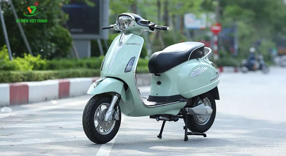 xe máy điện Vespa Roma SE