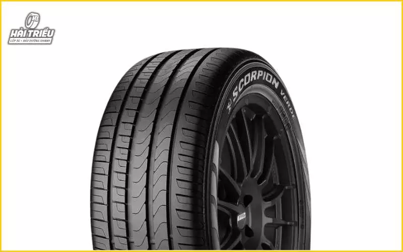 Nhìn xéo lốp Pirelli Scorpion Verdes