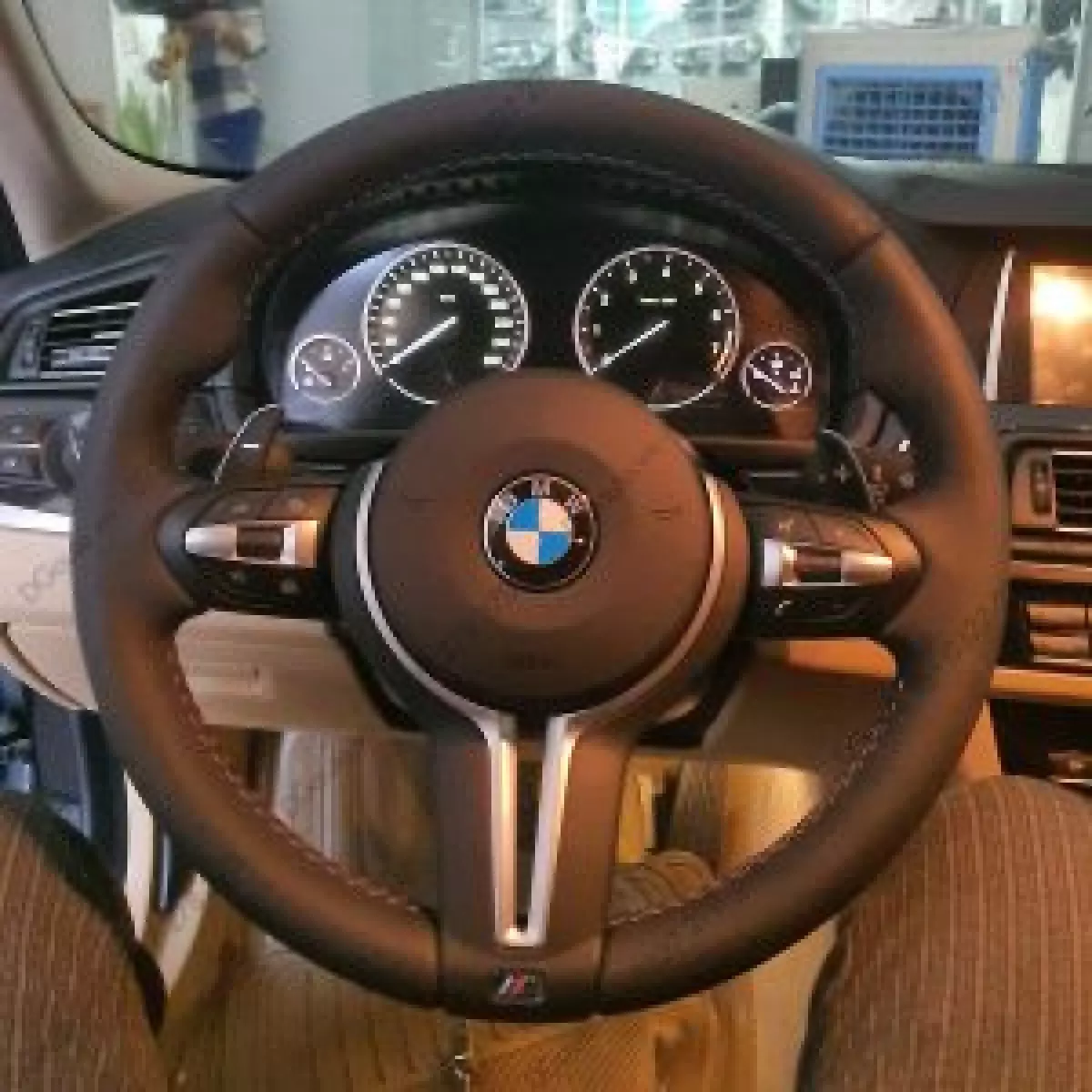 Vô lăng BMW M Series