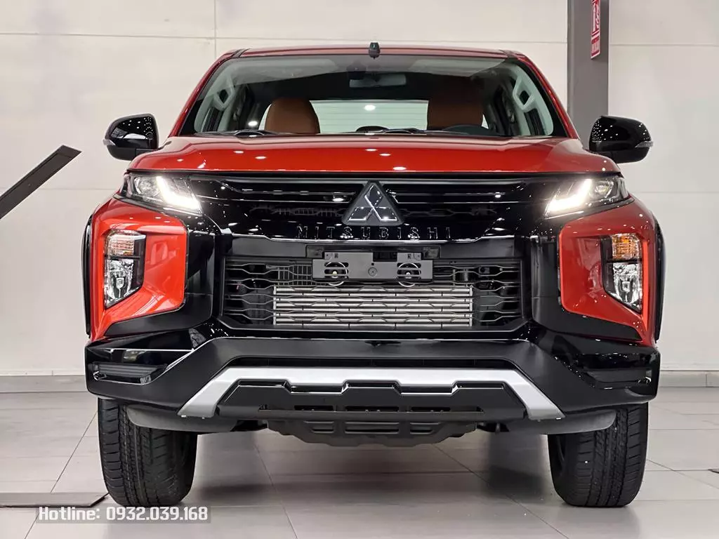 Mitsubishi Triton 2023