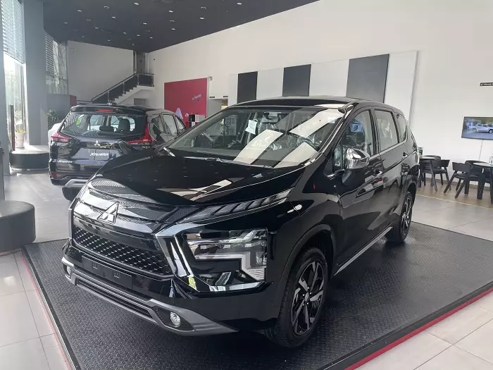 Mitsubishi Xpander 2024 màu đen