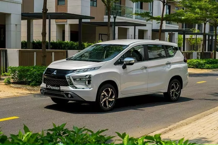 Mitsubishi Xpander 2024 màu trắng