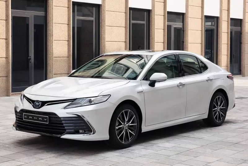 Toyota Camry 2023