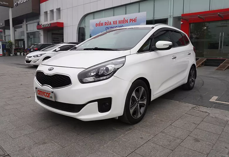 Kia Rondo cũ (tại Anycar)