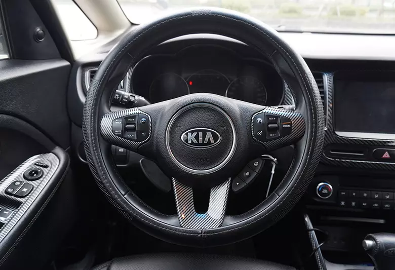 Bảng giá xe Kia Rondo cũ tháng 01/2024