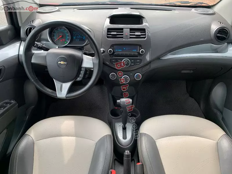 Tiện nghi trên Chevrolet Spark 2018