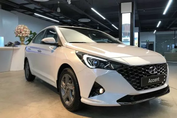 Bảng giá Hyundai Accent 1.4 AT đặc biệt