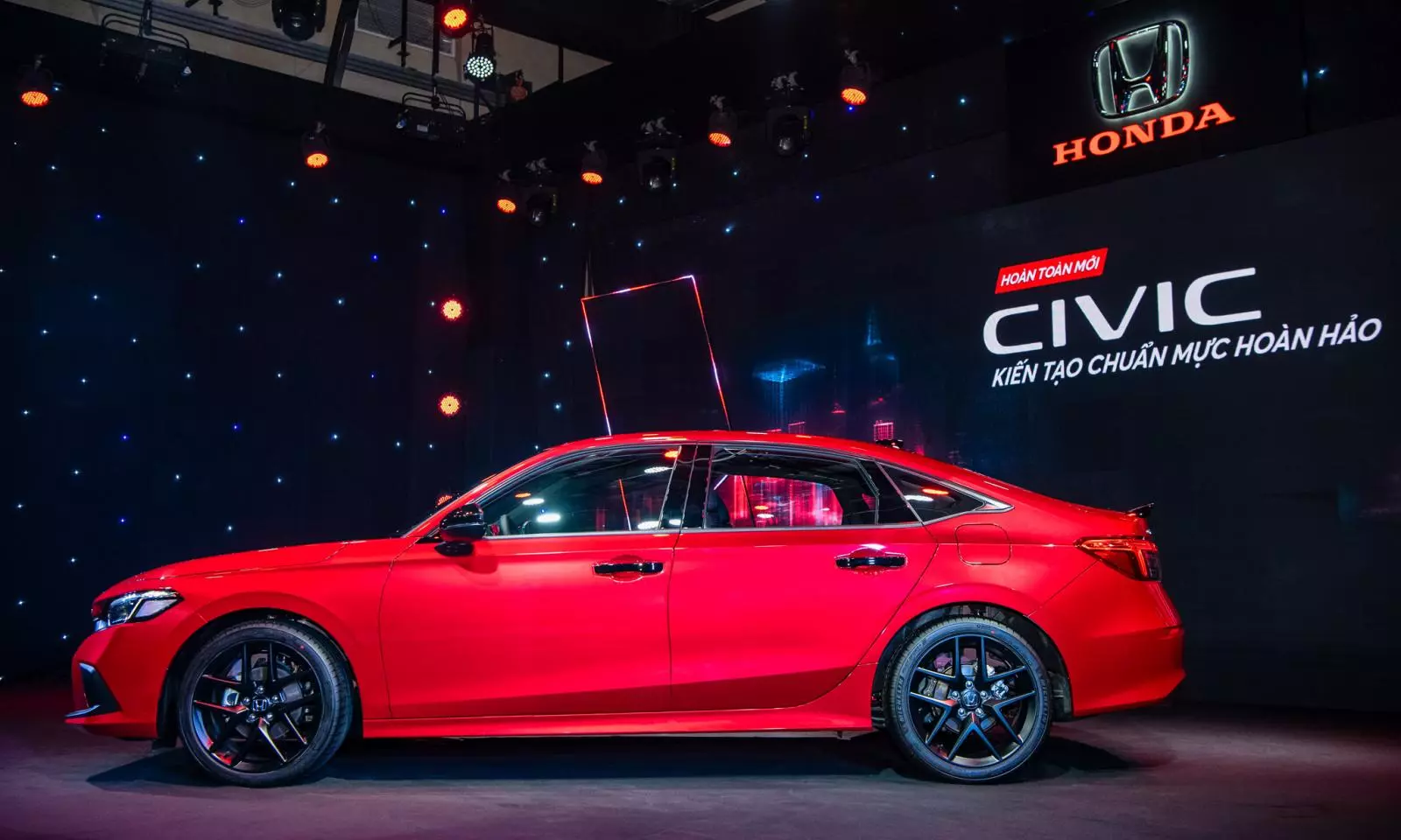 thân xe Honda Civic 2023.