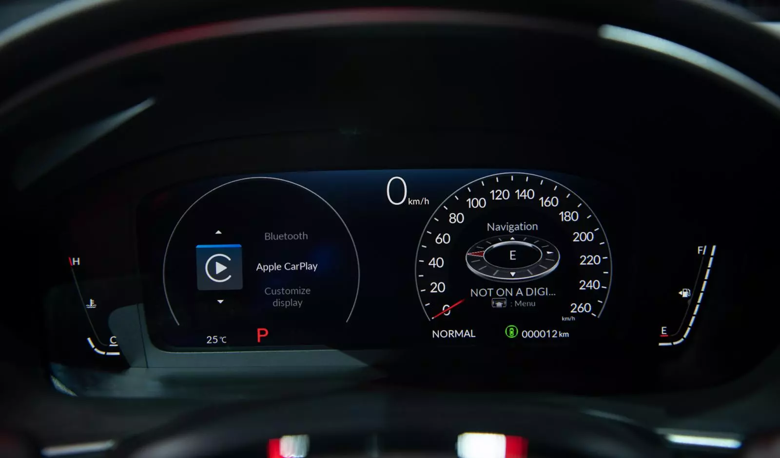 Đồng hồ thông tin xe Honda Civic 2023.