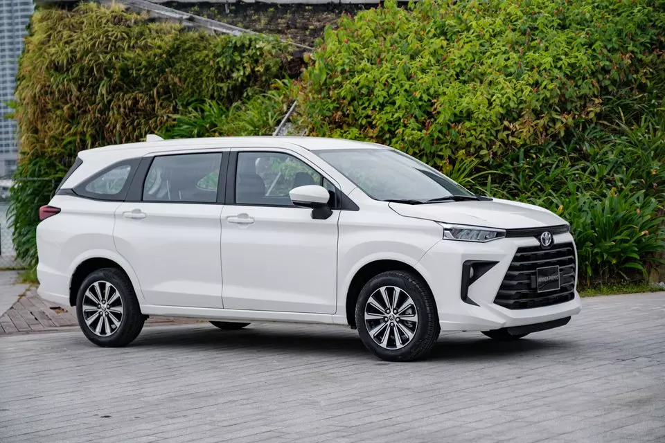 Thông số kỹ thuật Toyota Avanza Premio 2022