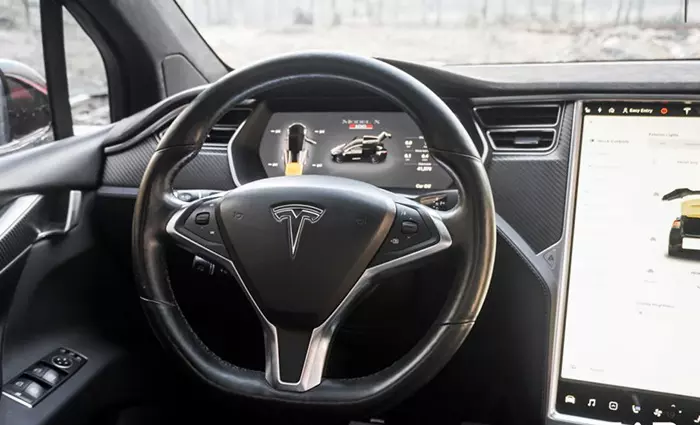 Vô-lăng Tesla Model X