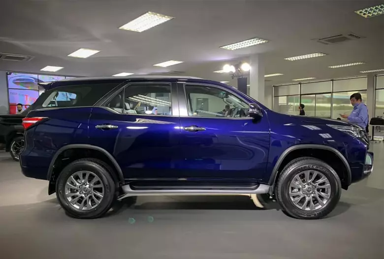 Ngoại thất Toyota Fortuner 2021