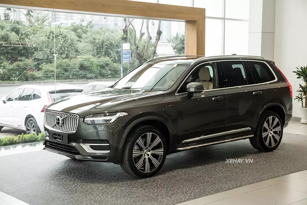 Volvo XC90 T8 Recharge 2021