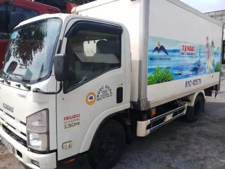 ISUZU cũ đời 2011 thùng mui bạt