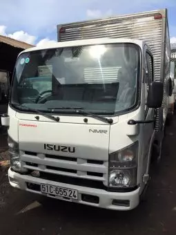 ISUZU thùng kín 1.9 tấn đời 2010