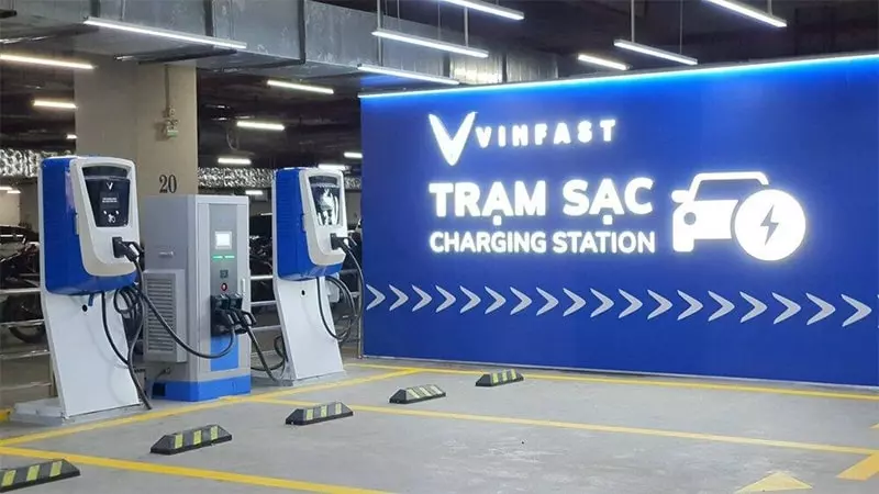 Tại TP HCM cũng có nhiều trạm sạc xe điện Vinfast