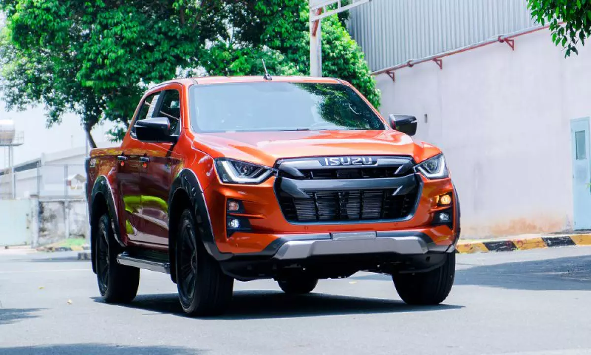 Giá xe Isuzu Dmax 2023 tại Việt Nam