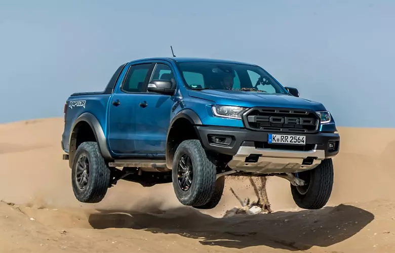 Có nên mua Ford Ranger Raptor 2022 không?