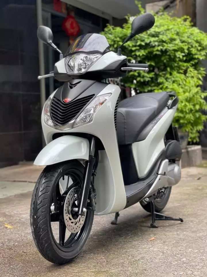 Giá xe Honda SH 150i mới nhất