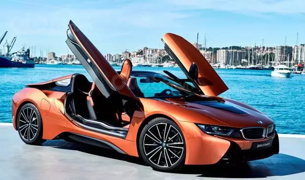 Nội thất BMW i8