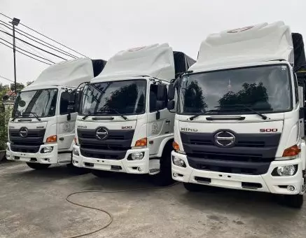 Ban Xe Tai Hino Cu 15 Đời 2018