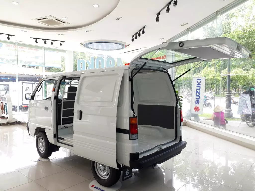 Thủ tục mua xe Suzuki Blind Van trả góp