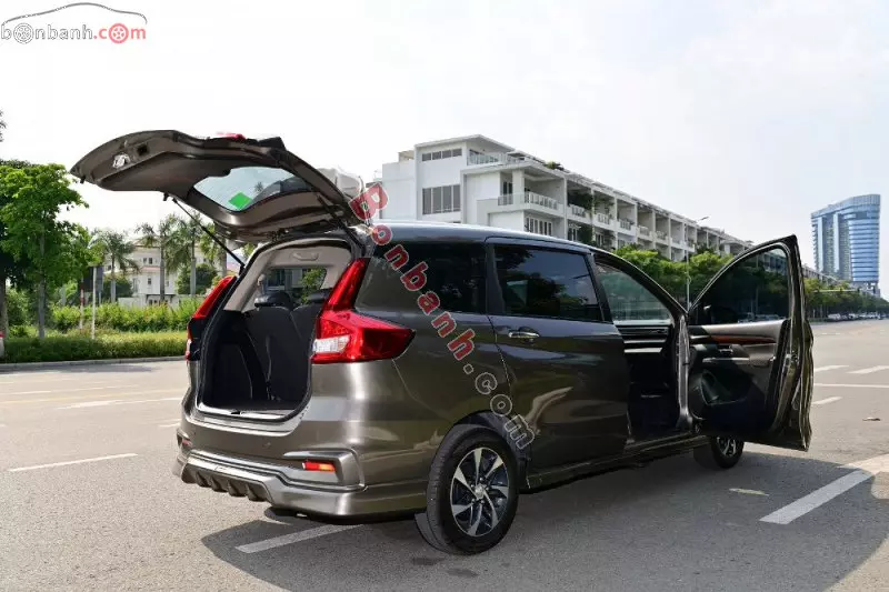 Khoang hành lý Suzuki Ertiga 2023