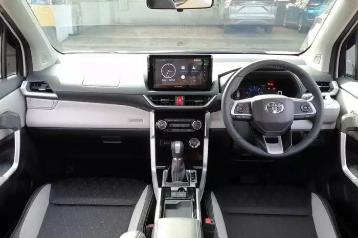 Nội thất xe Toyota Veloz 2022.