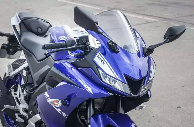 moto yamaha 2022, gia xe r15, r15 V3 2021