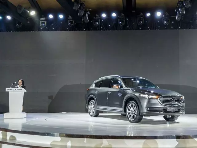 Mua Mazda CX-8 2019 cũ.