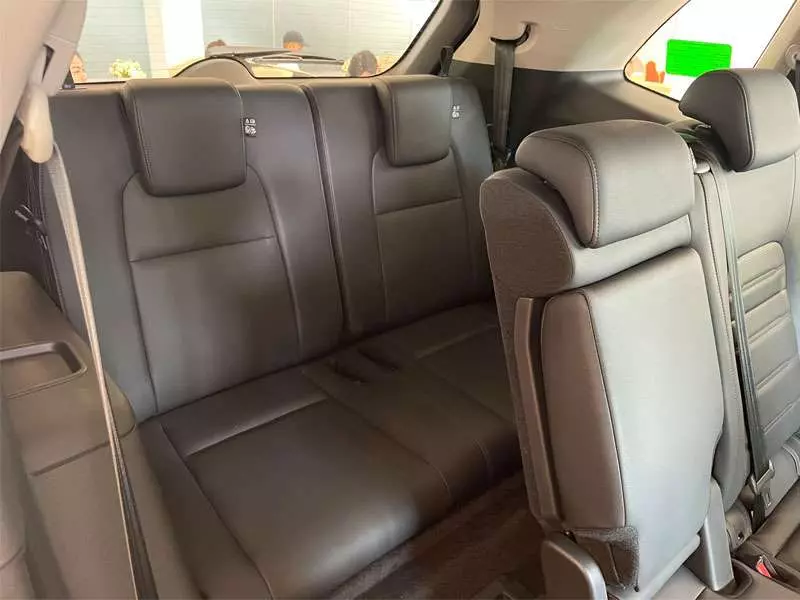 Hàng ghế thứ 3 Honda CR-V G