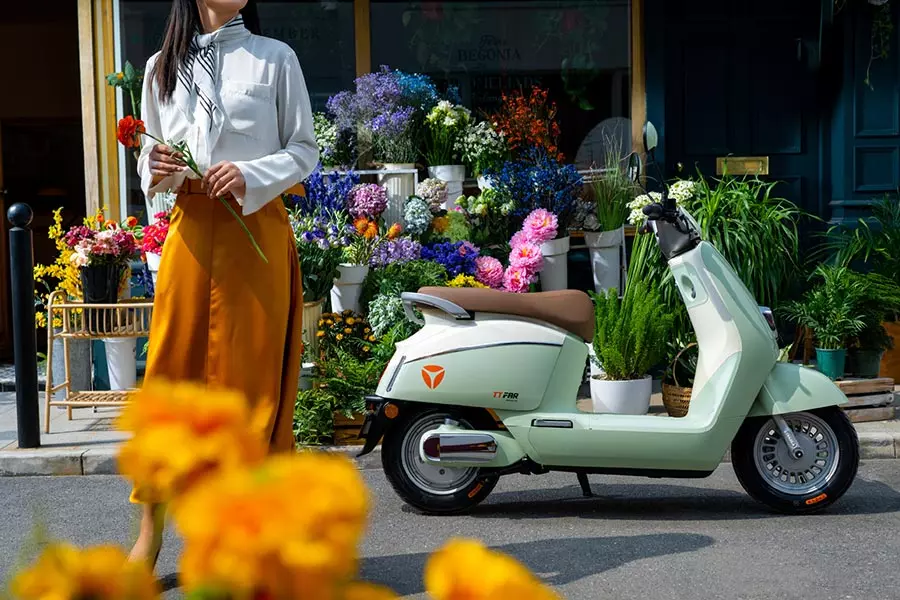 Xe máy điện Vespa Venus