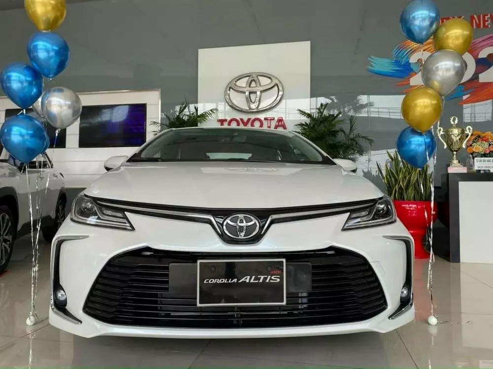 Ngoại thất Toyota Altis