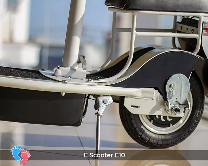 Xe điện E-scooter mini E10 bánh 10 inch 17