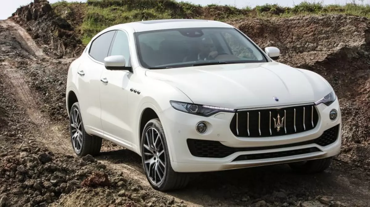 giá xe Maserati Levante 2021 mới nhất