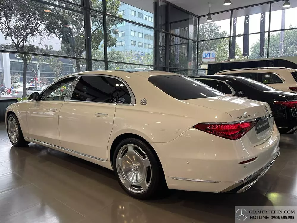 Mercedes-Maybach-S450-4matic-20