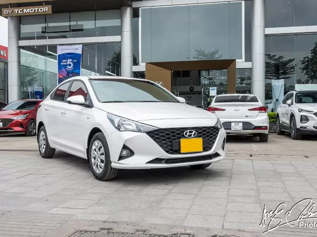 Giá xe Hyundai Accent 2018 cũ tại Oto.com.vn