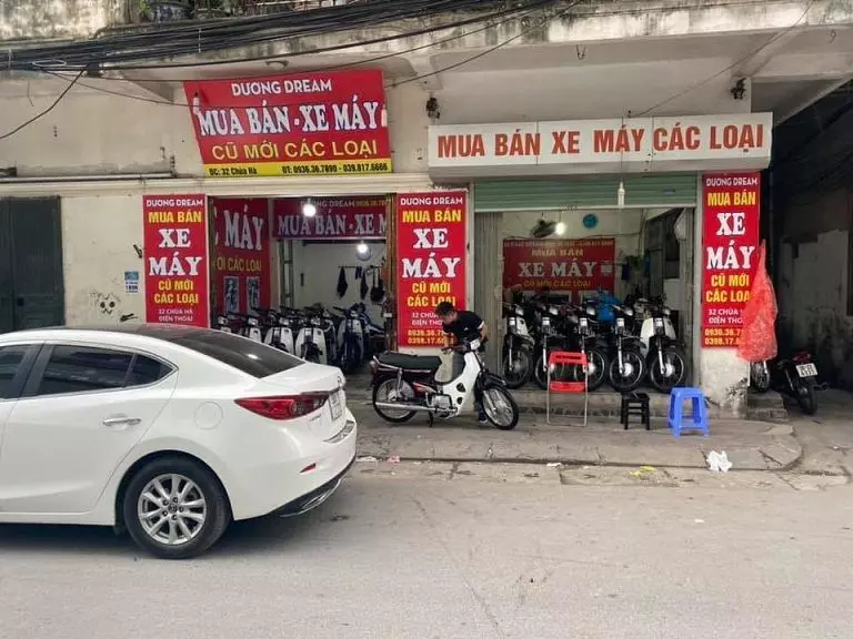 Cửa hàng xe máy cũ tại Hà Nội