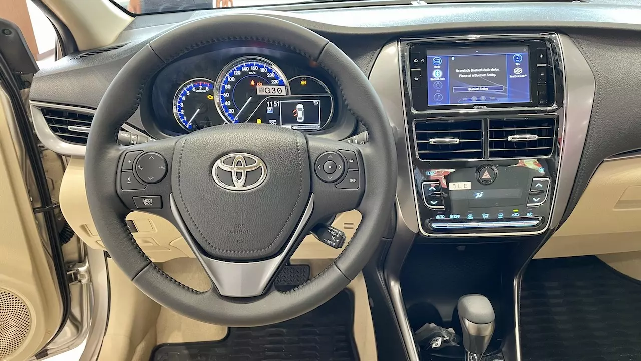Hình ảnh thân xe Toyota Vios 2022