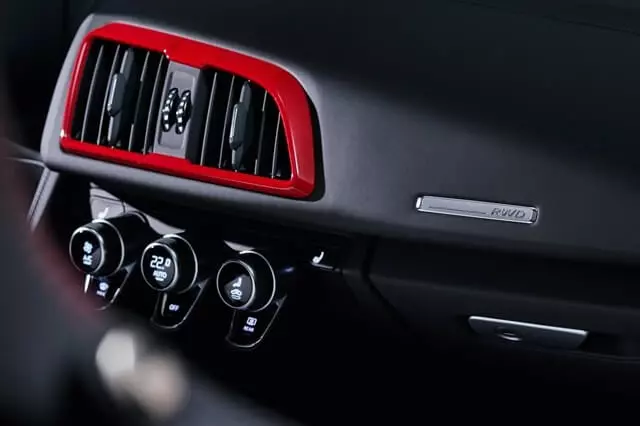 Audi-R8-2021-co-gi-moi