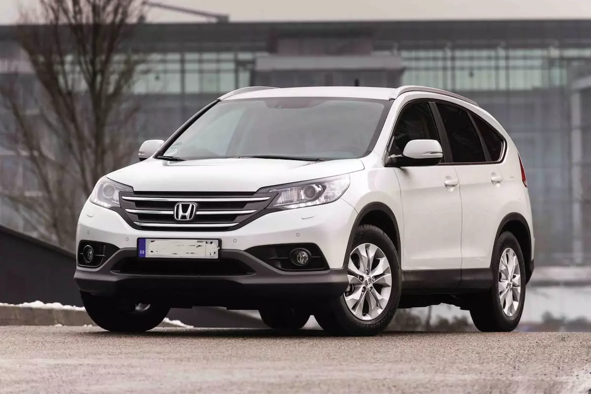 Bán xe CR-V 2016 cũ ở năm 2016 sẽ mất đi nửa giá trị xe.