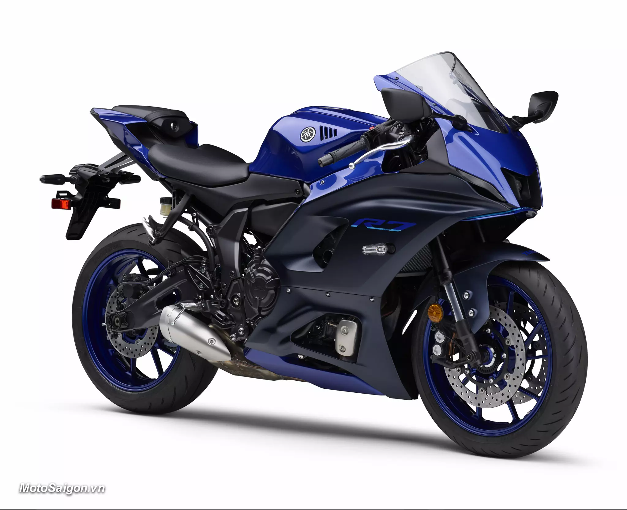 YZF-R7