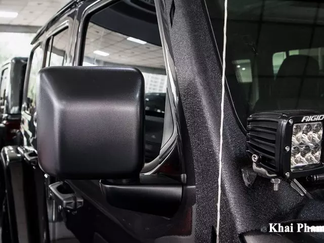 Vận hành và trang bị an toàn của xe Jeep Wrangler