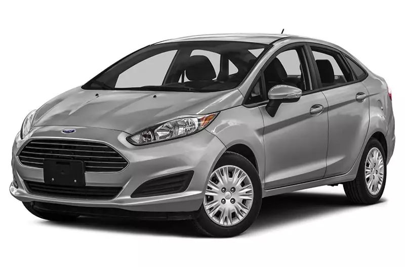 Xe ô tô 7 chỗ cũ, Ford Fiesta bản 2016 - 2018