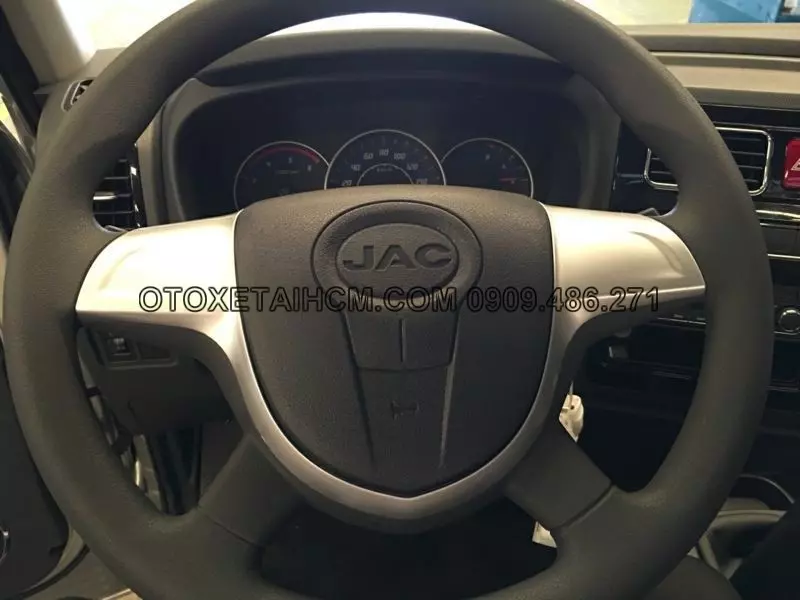 Nội thất Jac X150 1.5 tấn