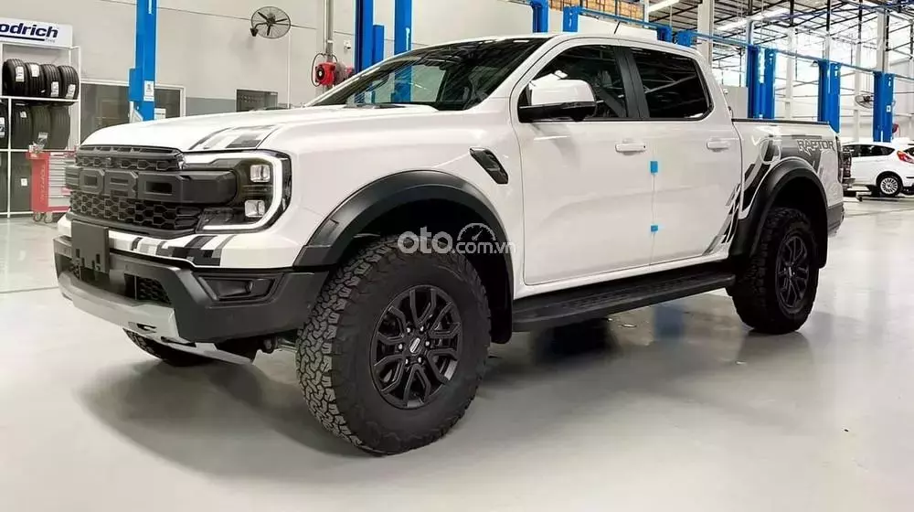 Ford Ranger Raptor 2023 sắp ra mắt Việt Nam