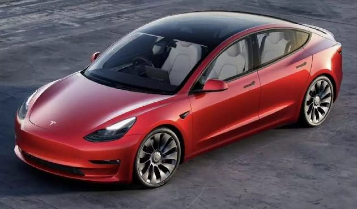 Tesla giảm giá xe lần thứ 6 chỉ trong vòng 3 tháng